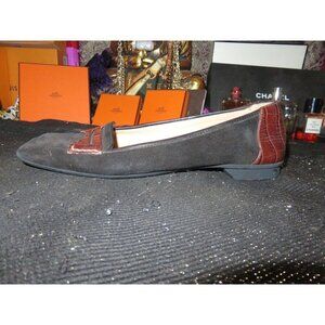 Bruno Magli Mixed Embossed Leather and Suede Square Toe flats non skid Soles 8